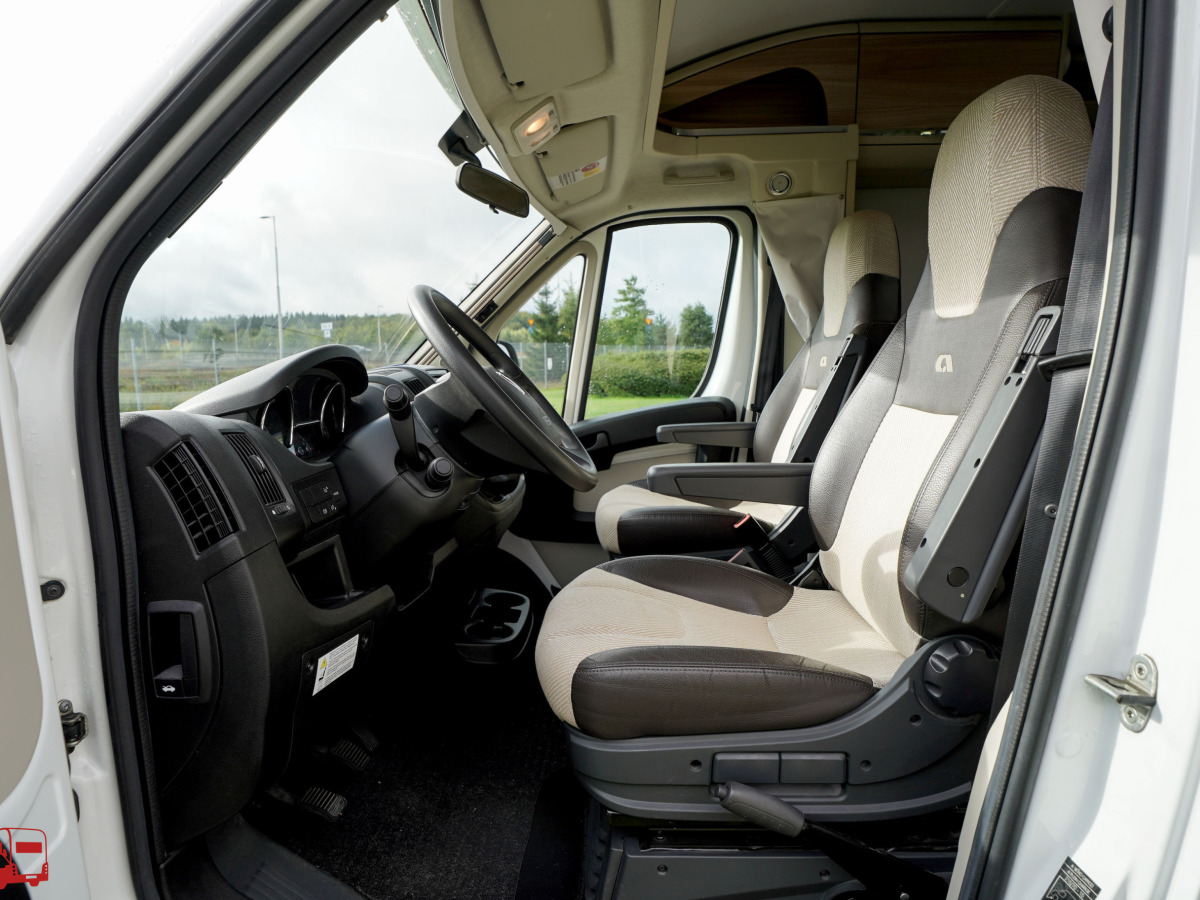 Adria CORAL S 670 SLT Låga enkelsängar, bild 36 av 38