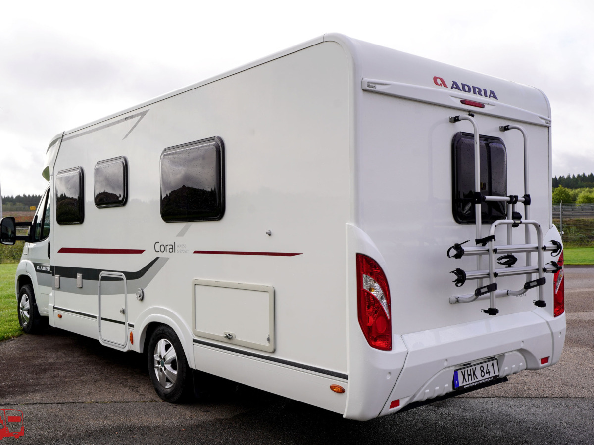 Adria CORAL S 670 SLT Låga enkelsängar, bild 2 av 38