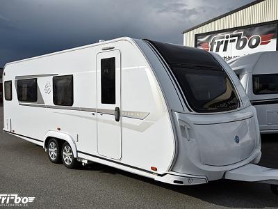 Knaus 650 PXB Südwind, Queenbed