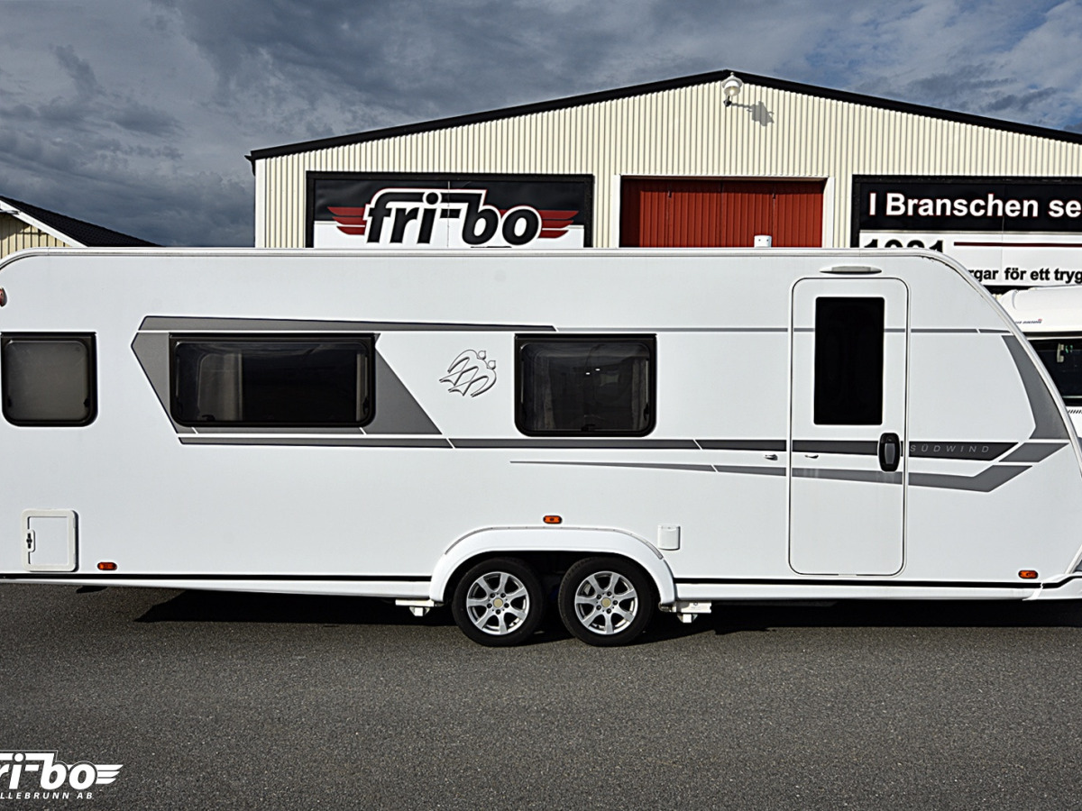 Knaus 650 PXB Südwind, Queenbed, bild 3 av 27