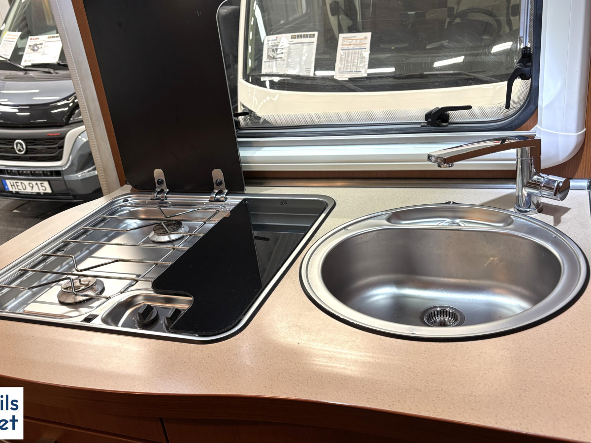 Hymer ERIBA JET 673*, bild 12 av 14