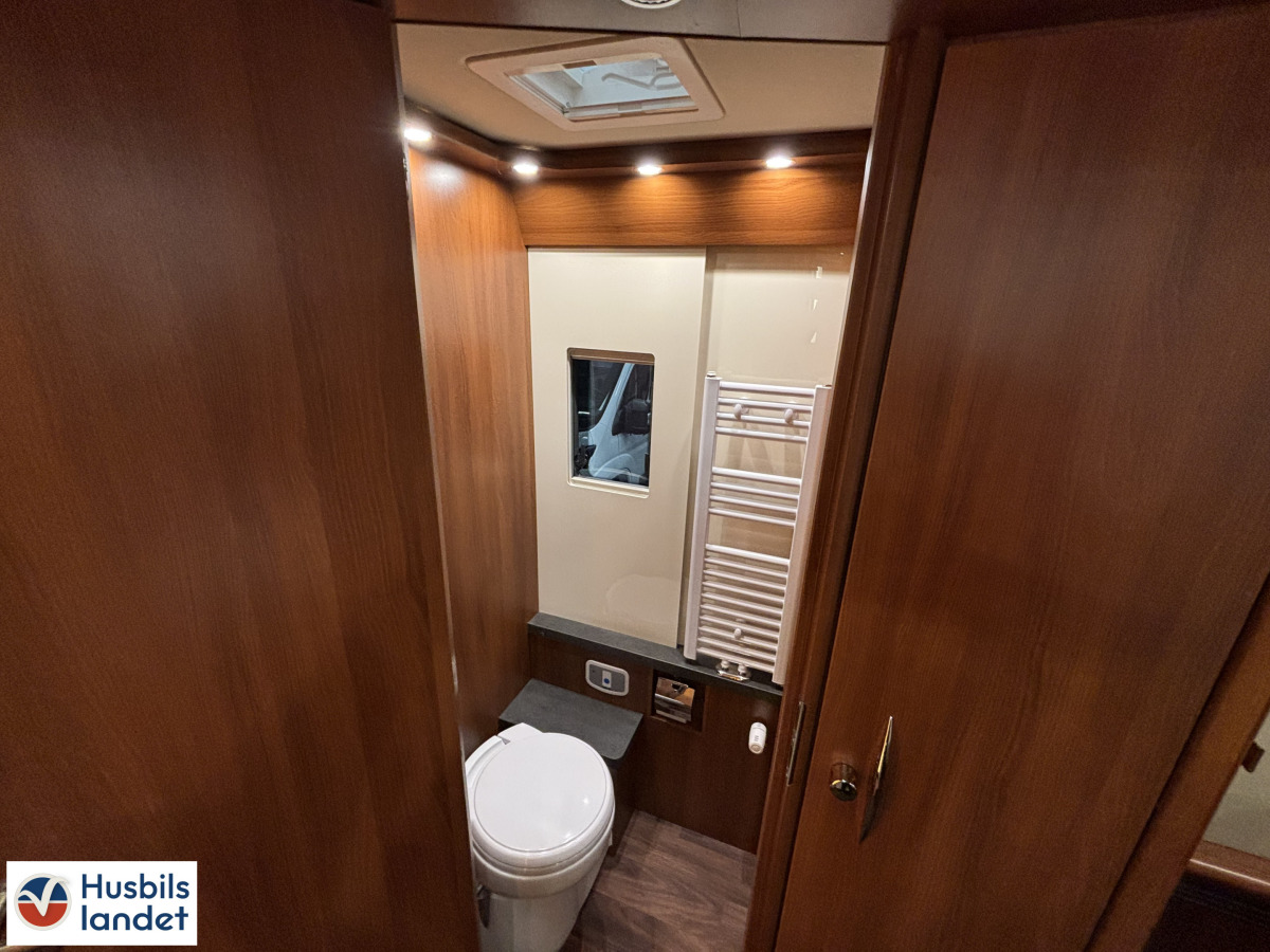 Carthago CHIC E-LINE 64 XL QB, bild 8 av 13
