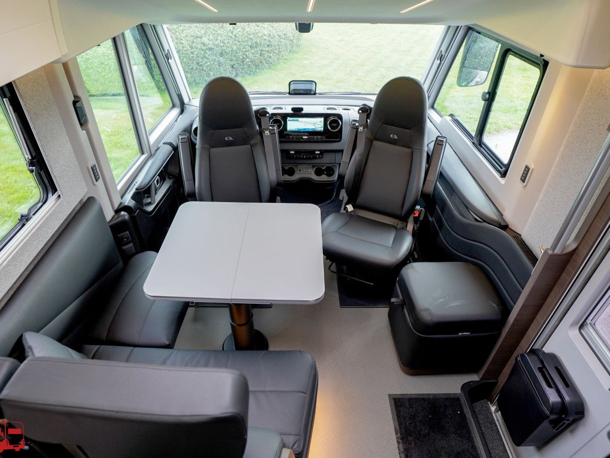 Adria SUPERSONIC 780 SL - MERCEDES, bild 19 av 47