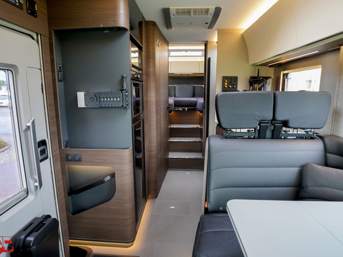 Adria SUPERSONIC 780 SL - MERCEDES, bild 26 av 47