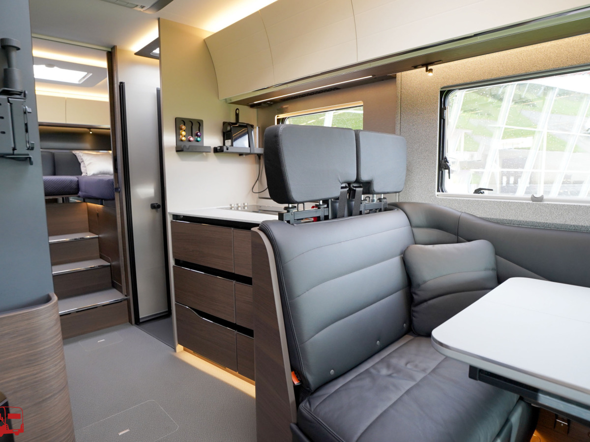 Adria SUPERSONIC 780 SL - MERCEDES, bild 28 av 47
