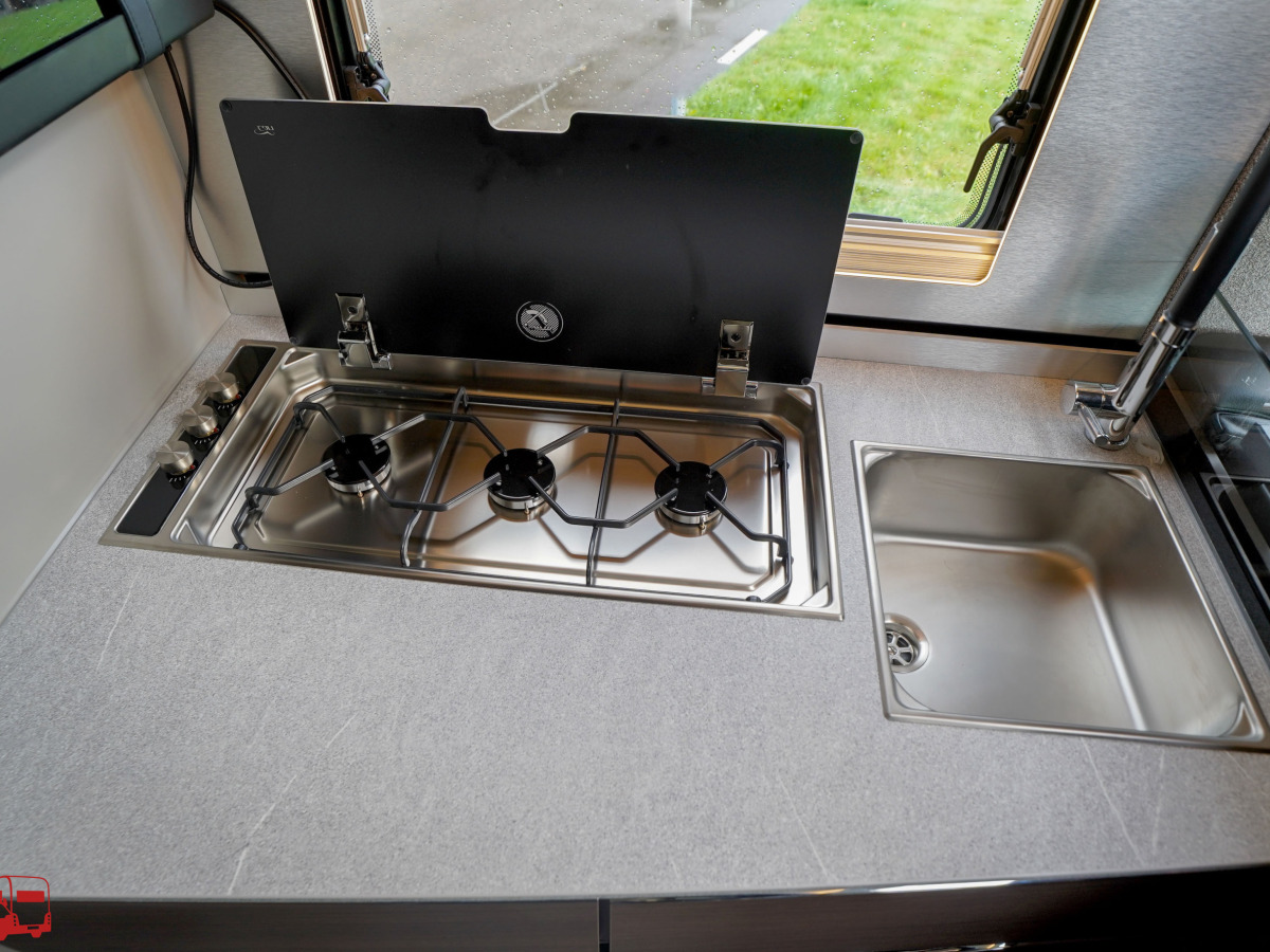 Adria SUPERSONIC 780 SL - MERCEDES, bild 30 av 47