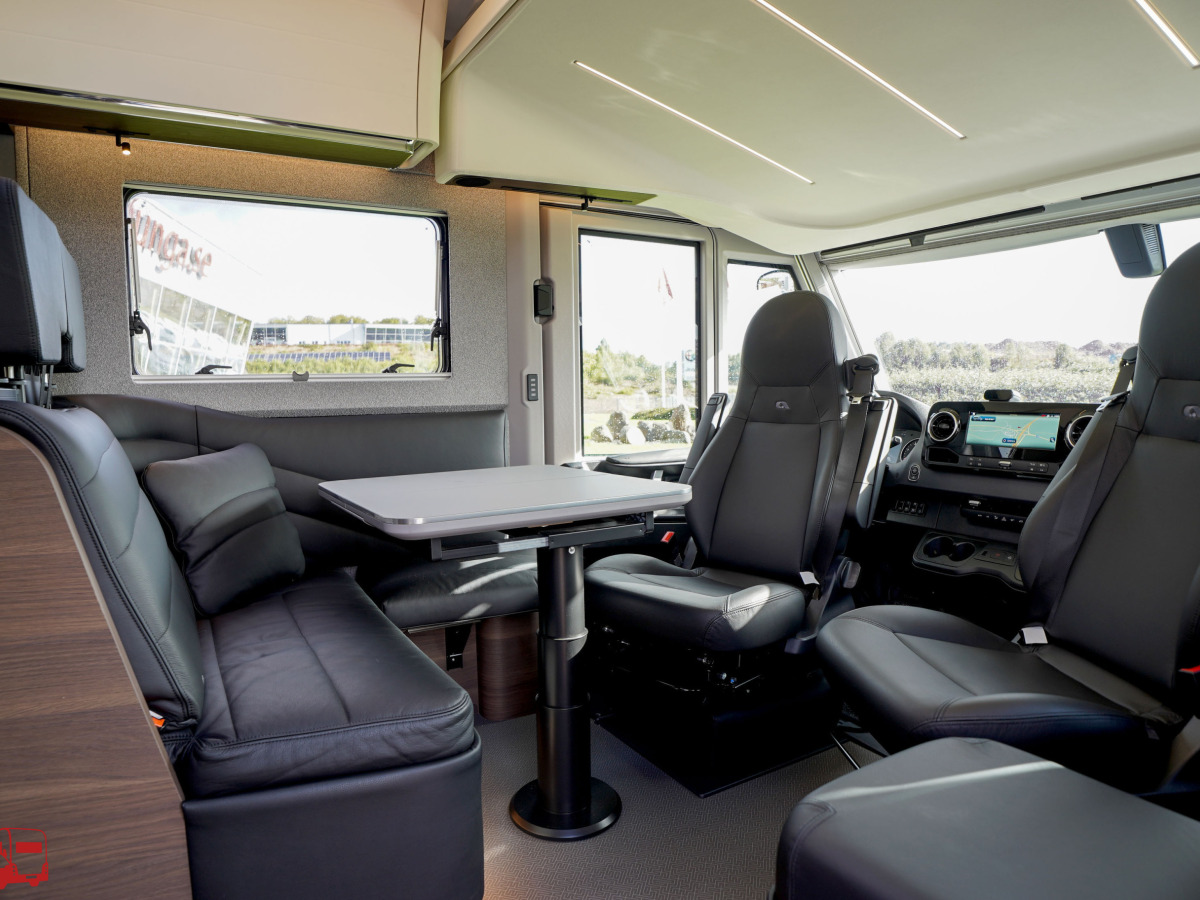 Adria SUPERSONIC 780 SL - MERCEDES, bild 42 av 47