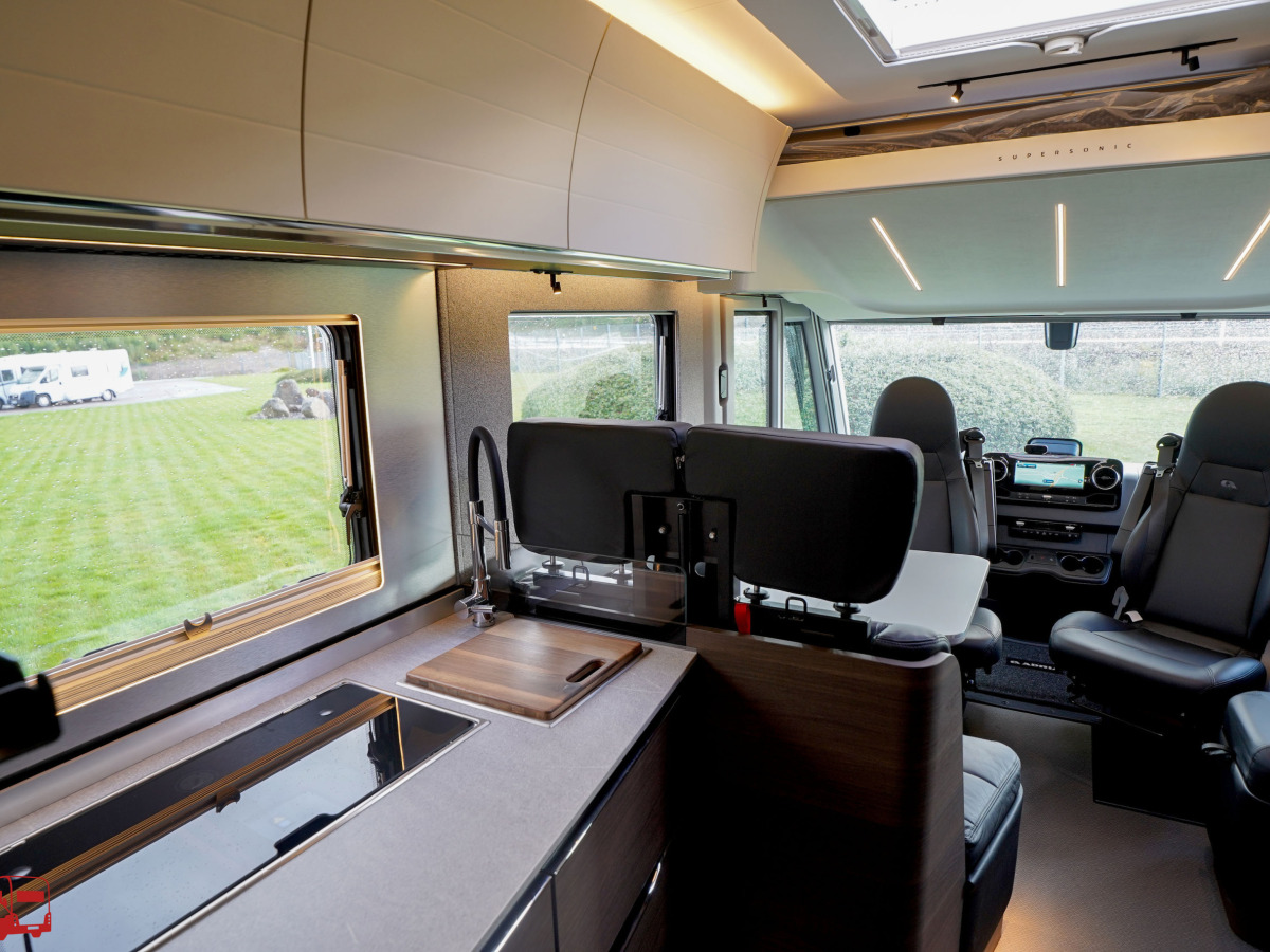 Adria SUPERSONIC 780 SL - MERCEDES, bild 36 av 47
