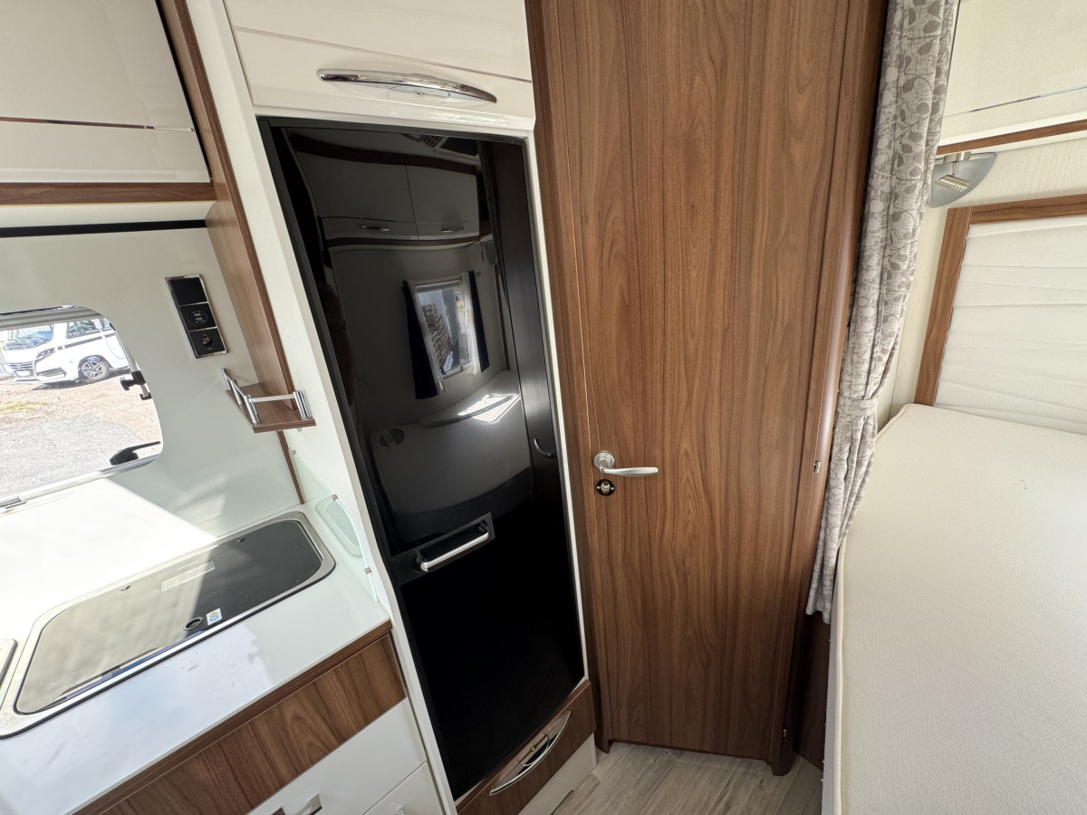 Pilote 600 P, bild 11 av 13