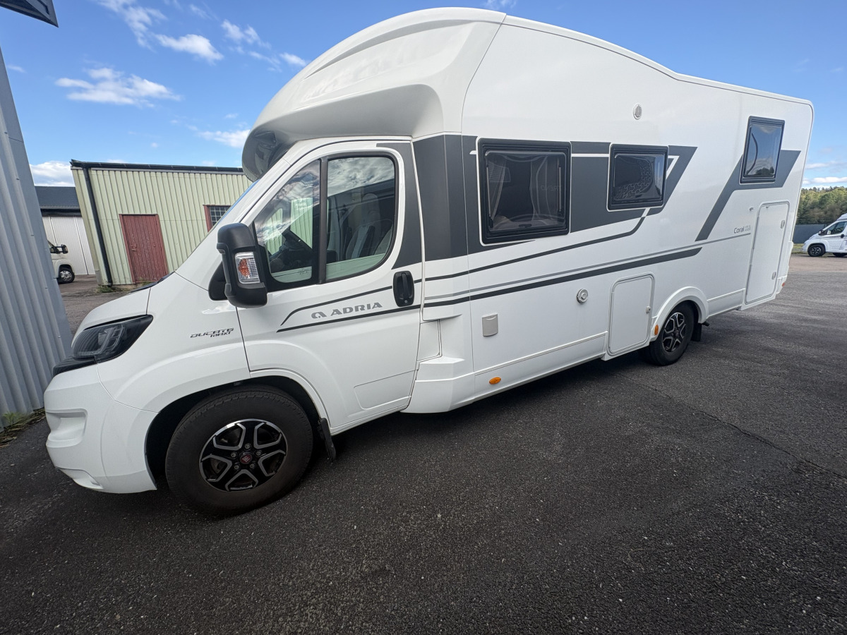 Adria CORAL 670 SL, bild 2 av 9