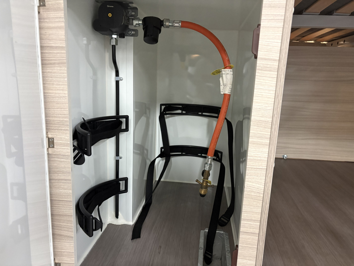 Adria TWIN 600 SPB Plus, bild 8 av 21