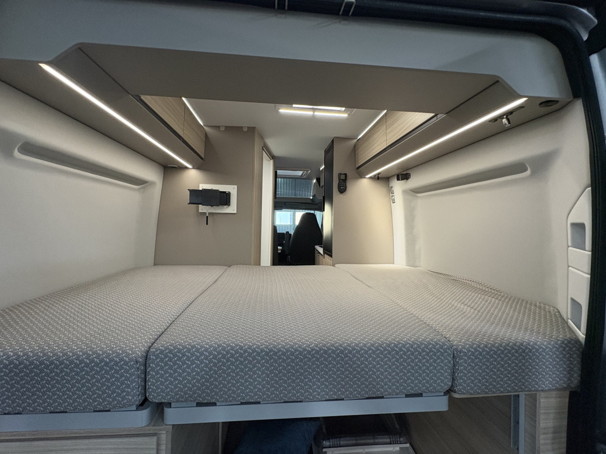 Adria TWIN 600 SPB Plus, bild 9 av 21