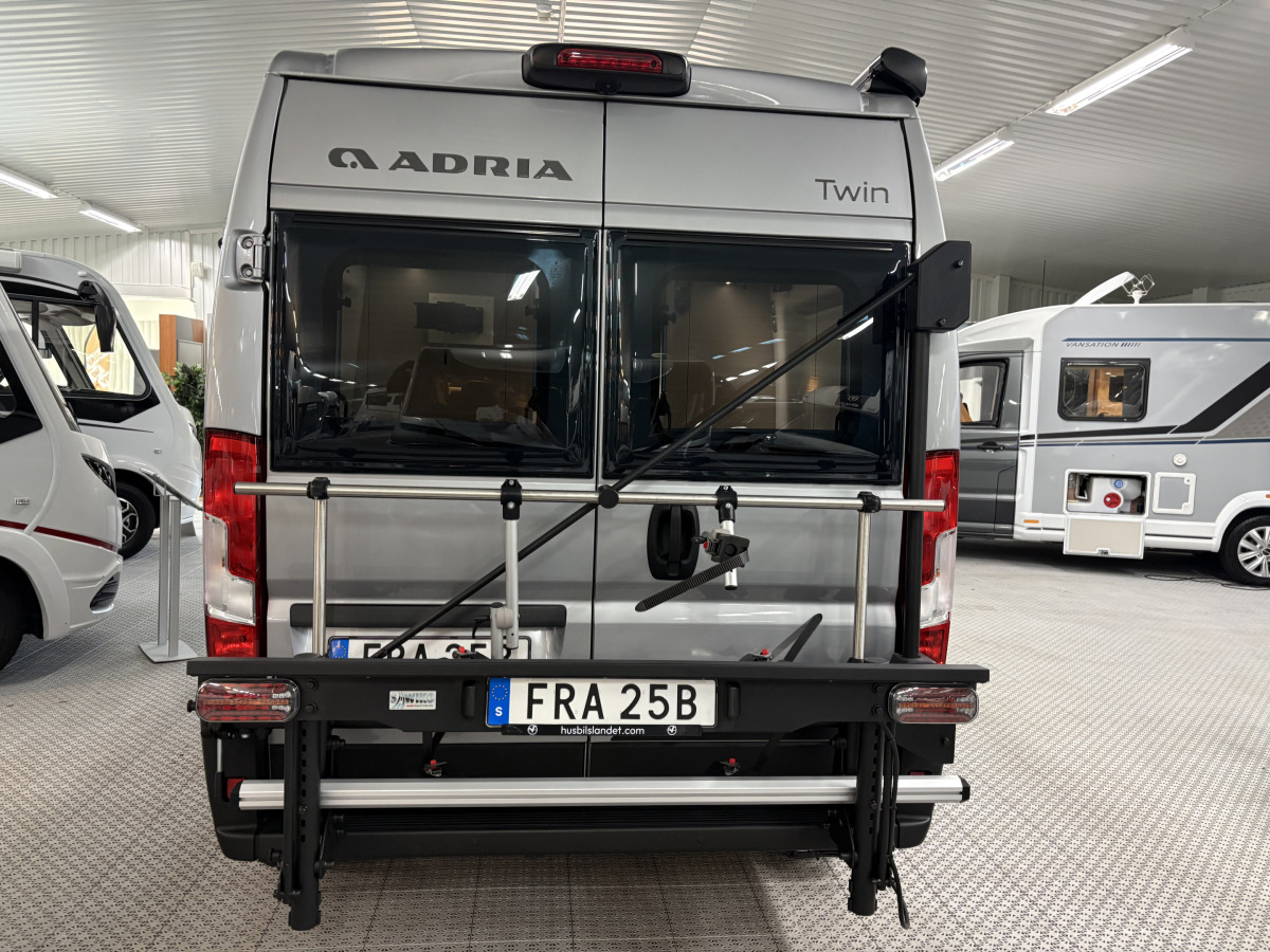 Adria TWIN 600 SPB Plus, bild 10 av 21