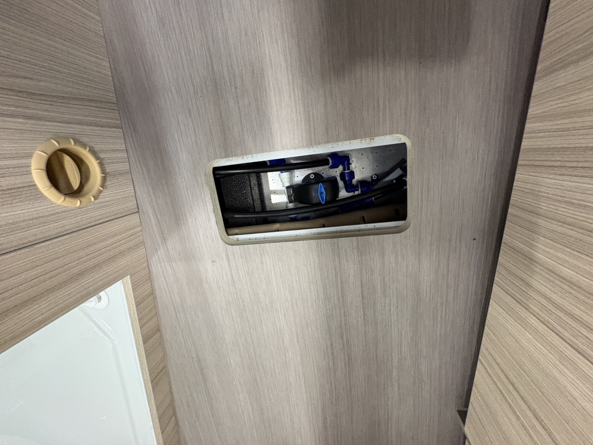 Adria TWIN 600 SPB Plus, bild 19 av 21