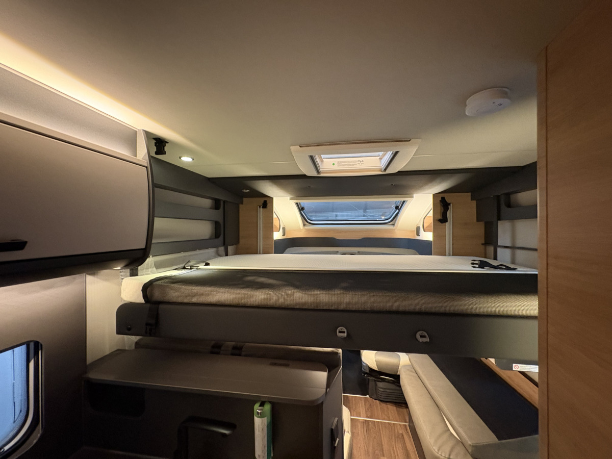Knaus Live wave 700 MEG, bild 7 av 16