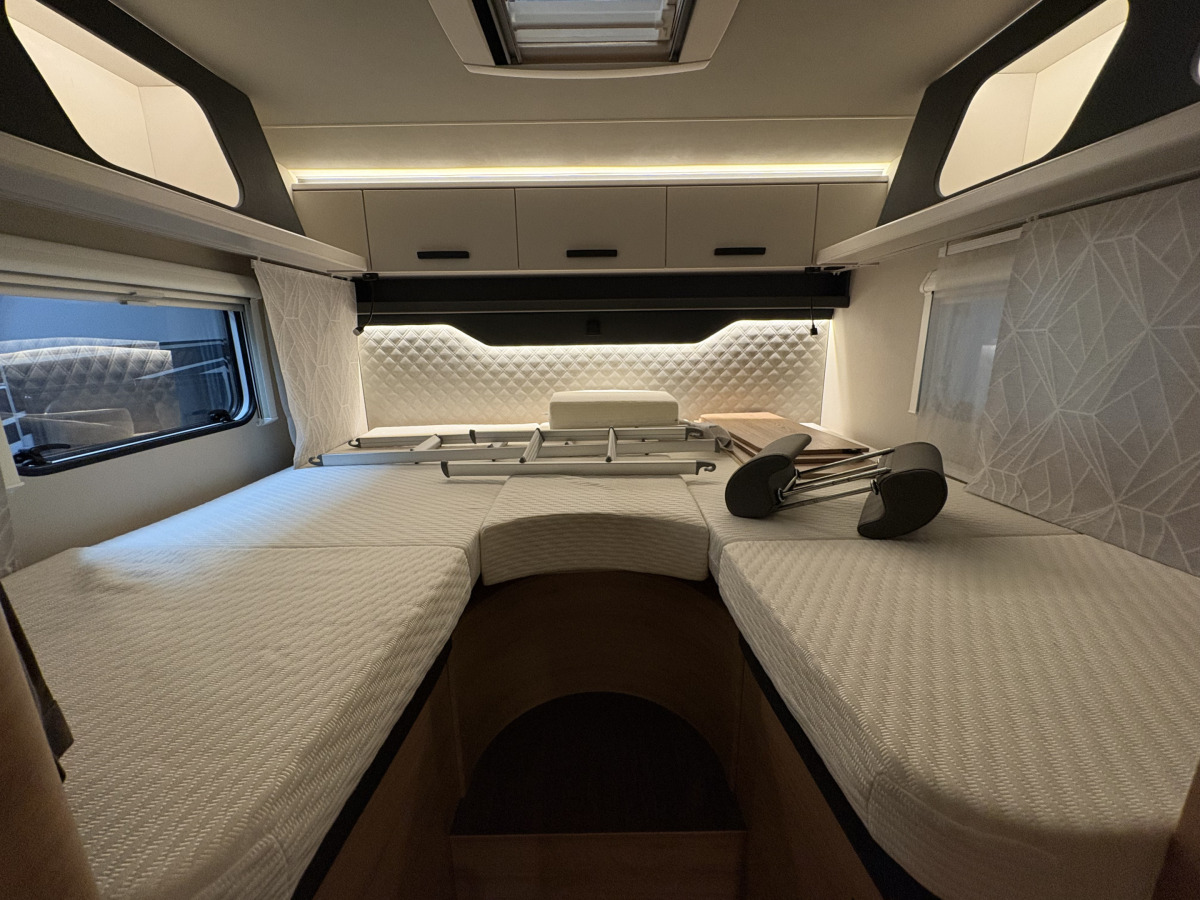 Knaus Live wave 700 MEG, bild 15 av 16