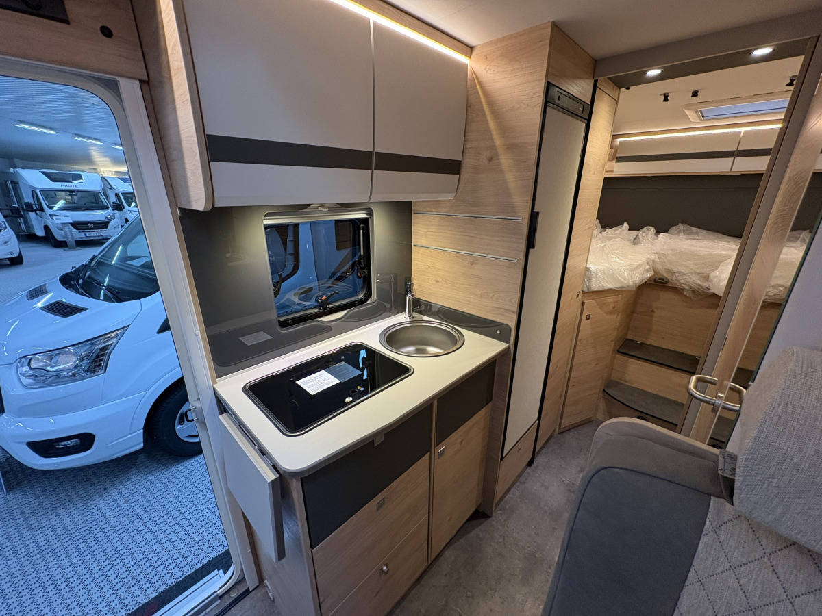 Dethleffs Globebus Active I 6, bild 8 av 18