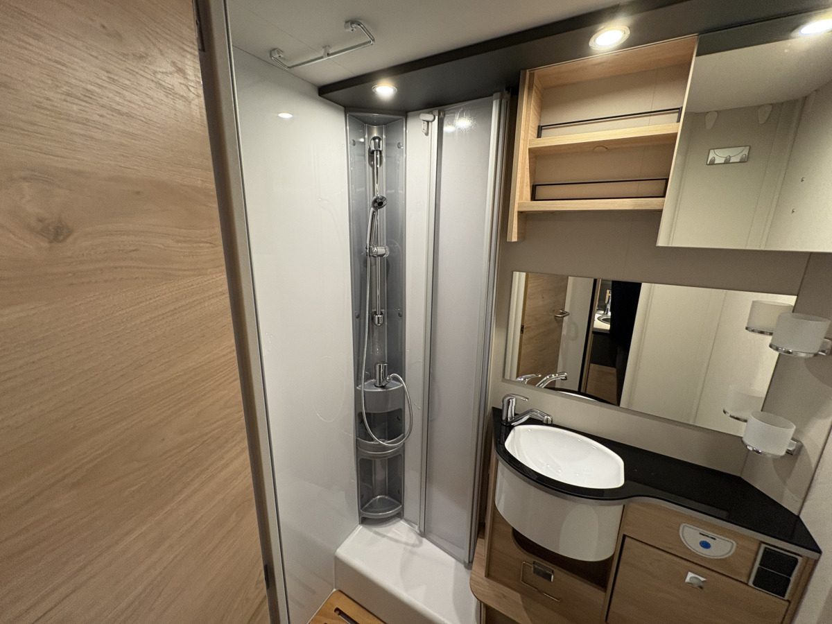 Dethleffs Globebus Active I 6, bild 11 av 18