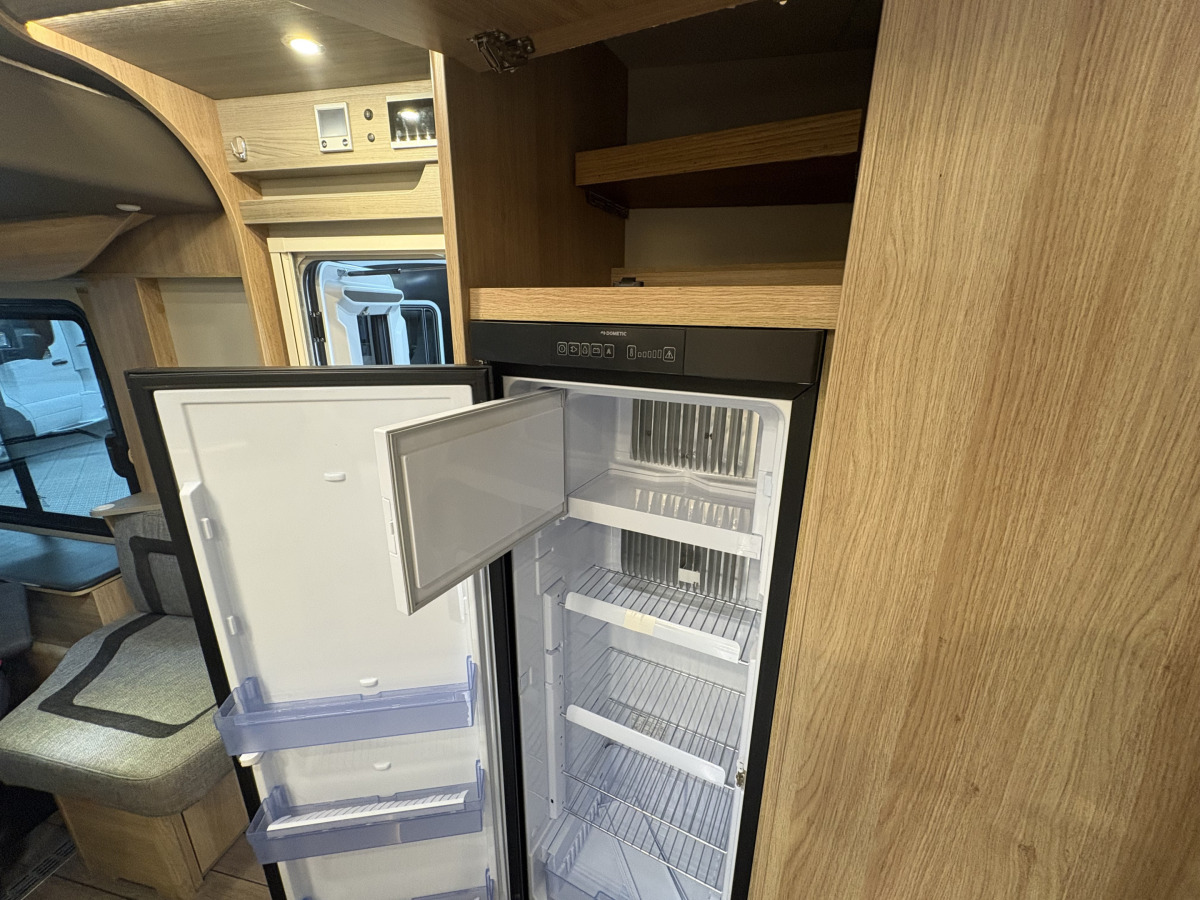 Knaus Sky I 700 LX, bild 14 av 21