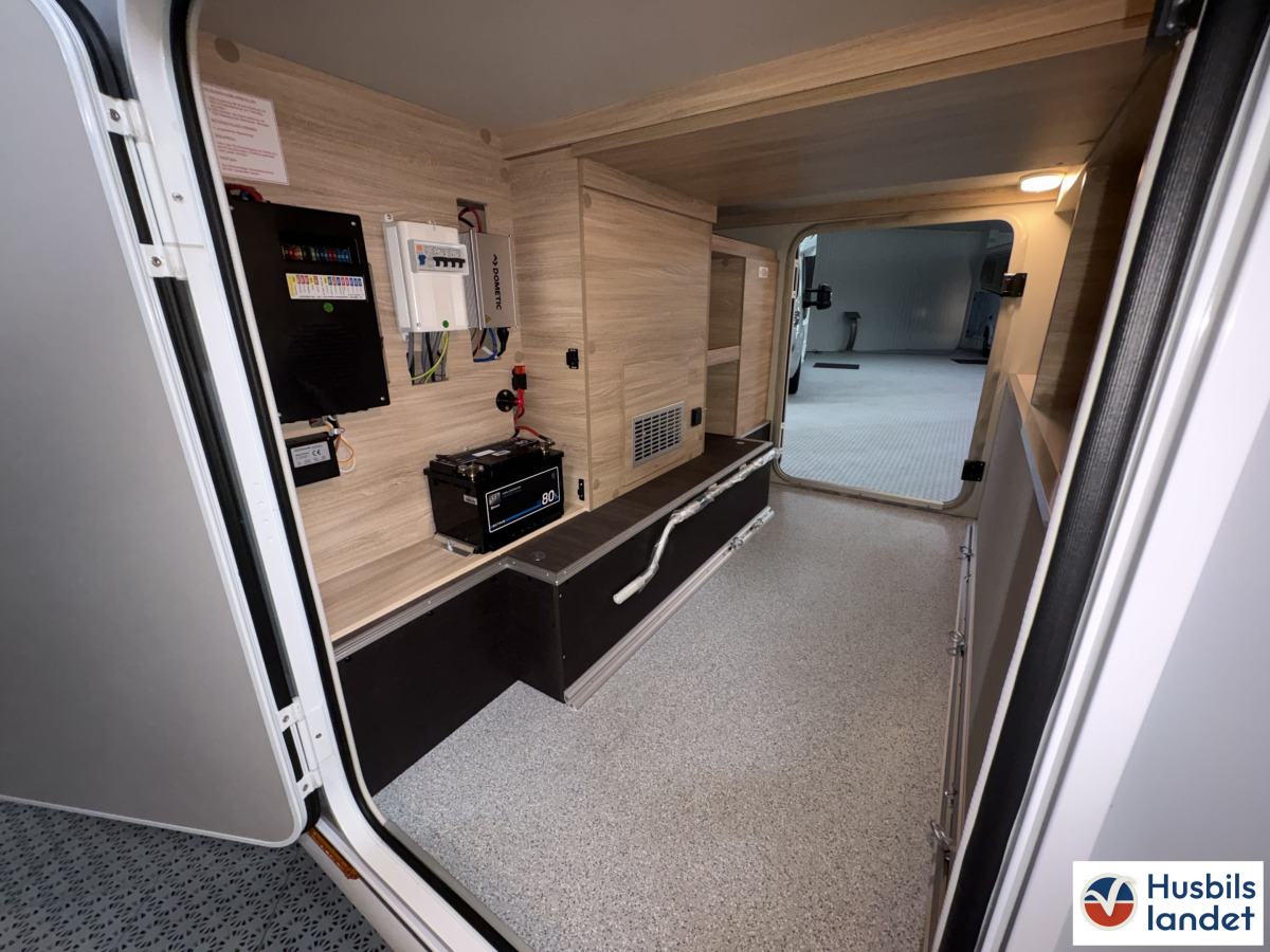 Knaus VAN TI PLUS PLATINUM SEL 650 MEG, Långbäddar, Alde,, bild 21 av 25