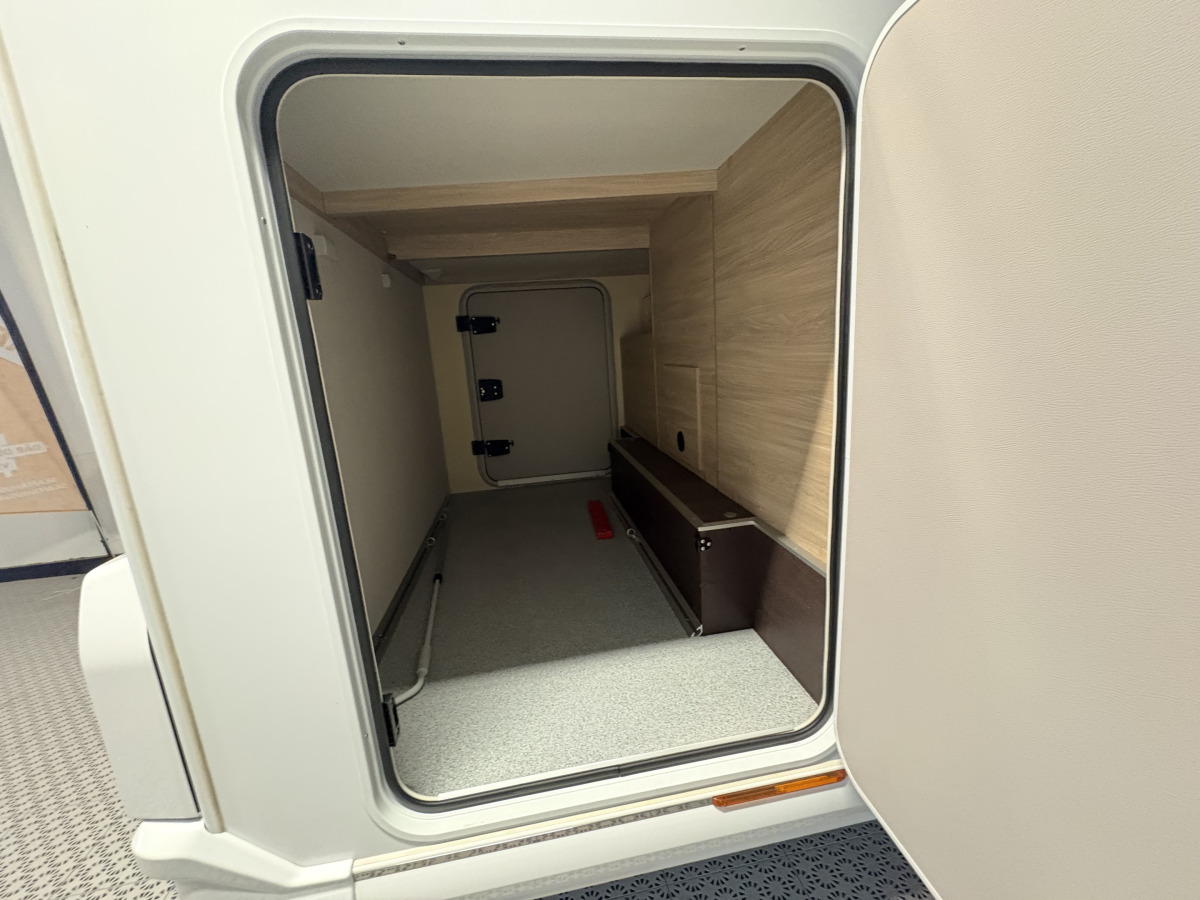 Knaus VAN TI PLUS 650 MEG 4x4, bild 16 av 17