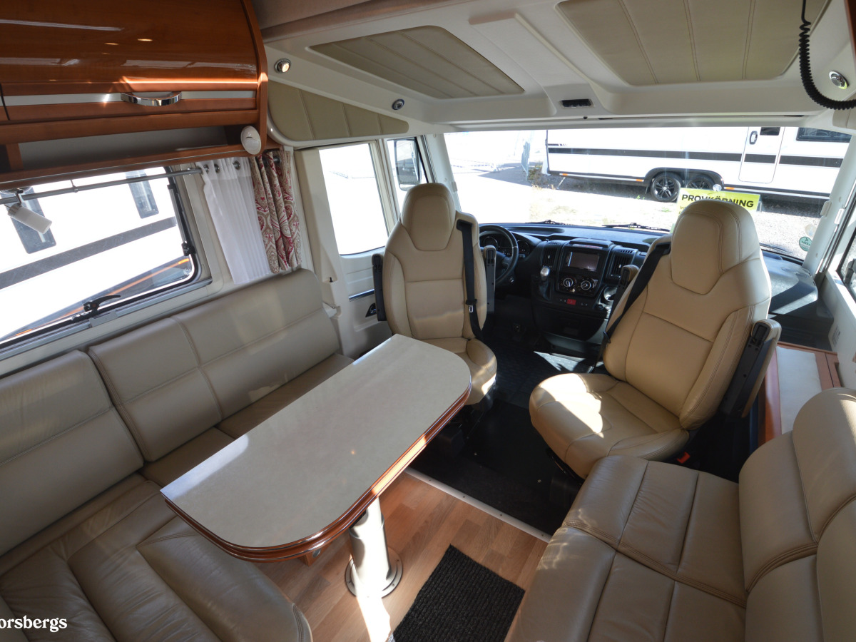 Rapido S90 Queensbädd, Alde, Dragkrok, 5 bältade plattser, bild 2 av 37