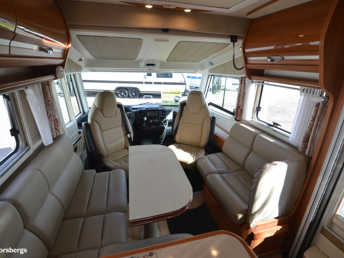 Rapido S90 Queensbädd, Alde, Dragkrok, 5 bältade plattser, bild 4 av 37