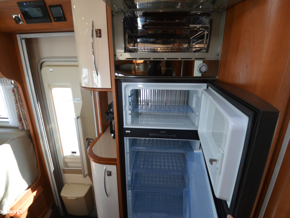 Rapido S90 Queensbädd, Alde, Dragkrok, 5 bältade plattser, bild 7 av 37