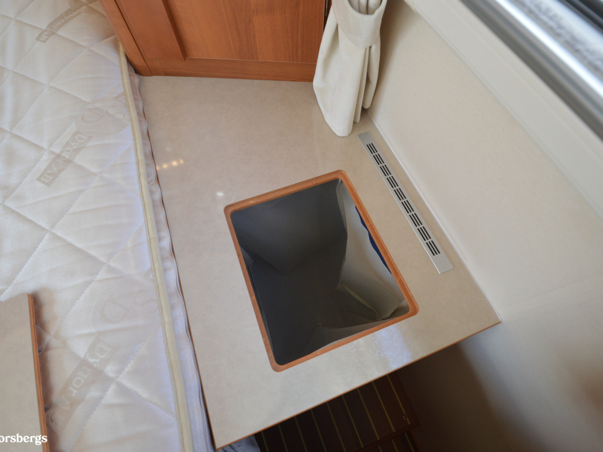 Rapido S90 Queensbädd, Alde, Dragkrok, 5 bältade plattser, bild 15 av 37
