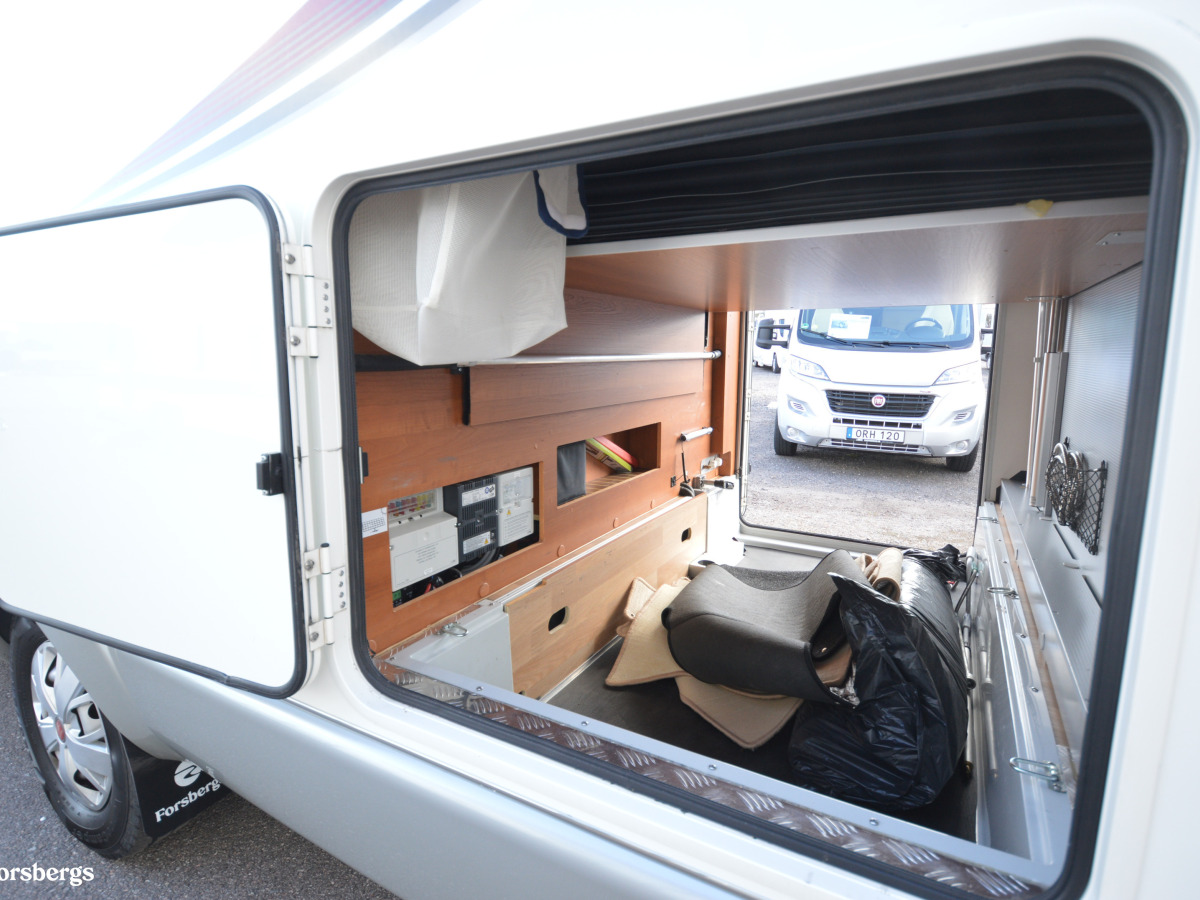 Rapido S90 Queensbädd, Alde, Dragkrok, 5 bältade plattser, bild 26 av 37