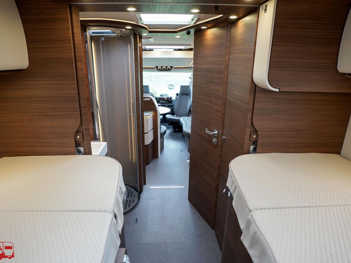 Carthago e-line I 61 XL LE Mercedes, bild 15 av 48