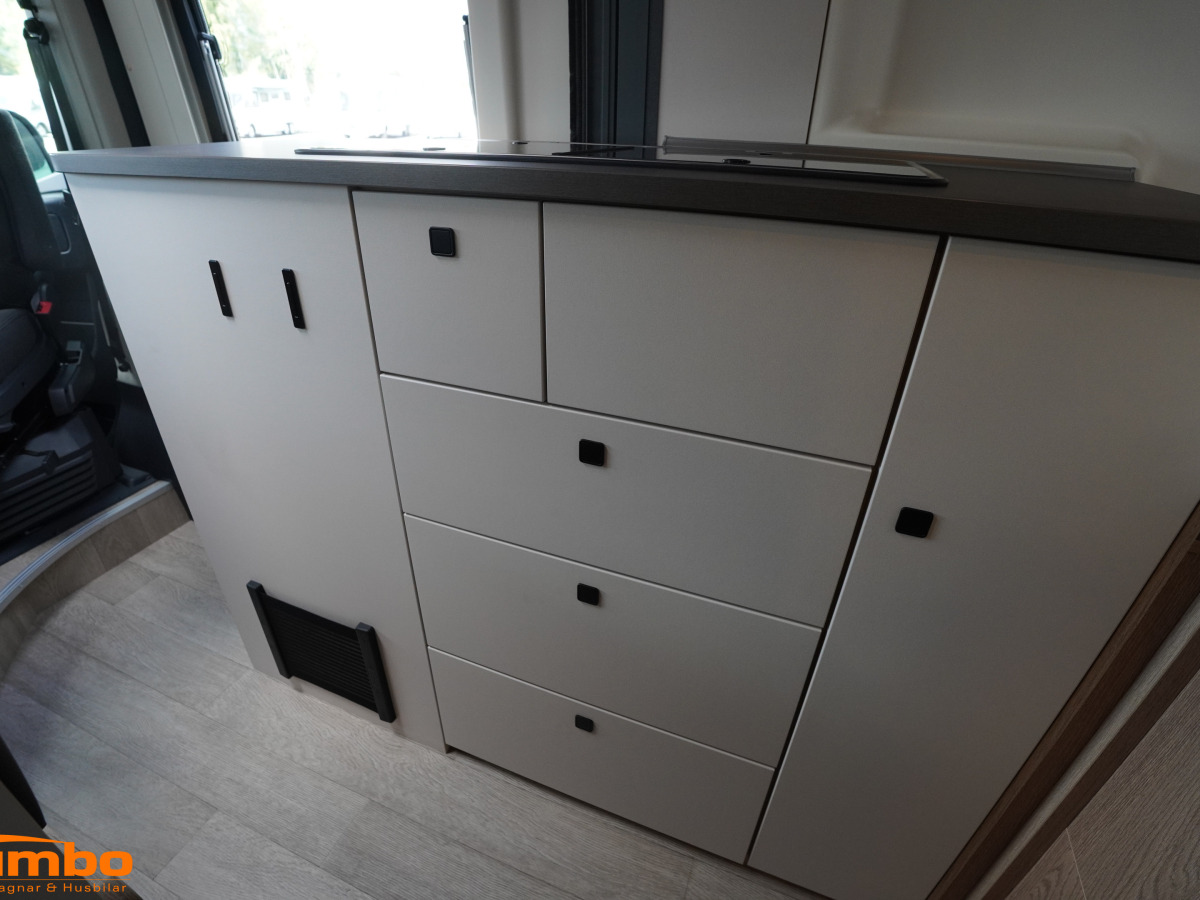 Hobby ONTOUR VAN 640 ET Automat 140hk Diselpanna, bild 7 av 19