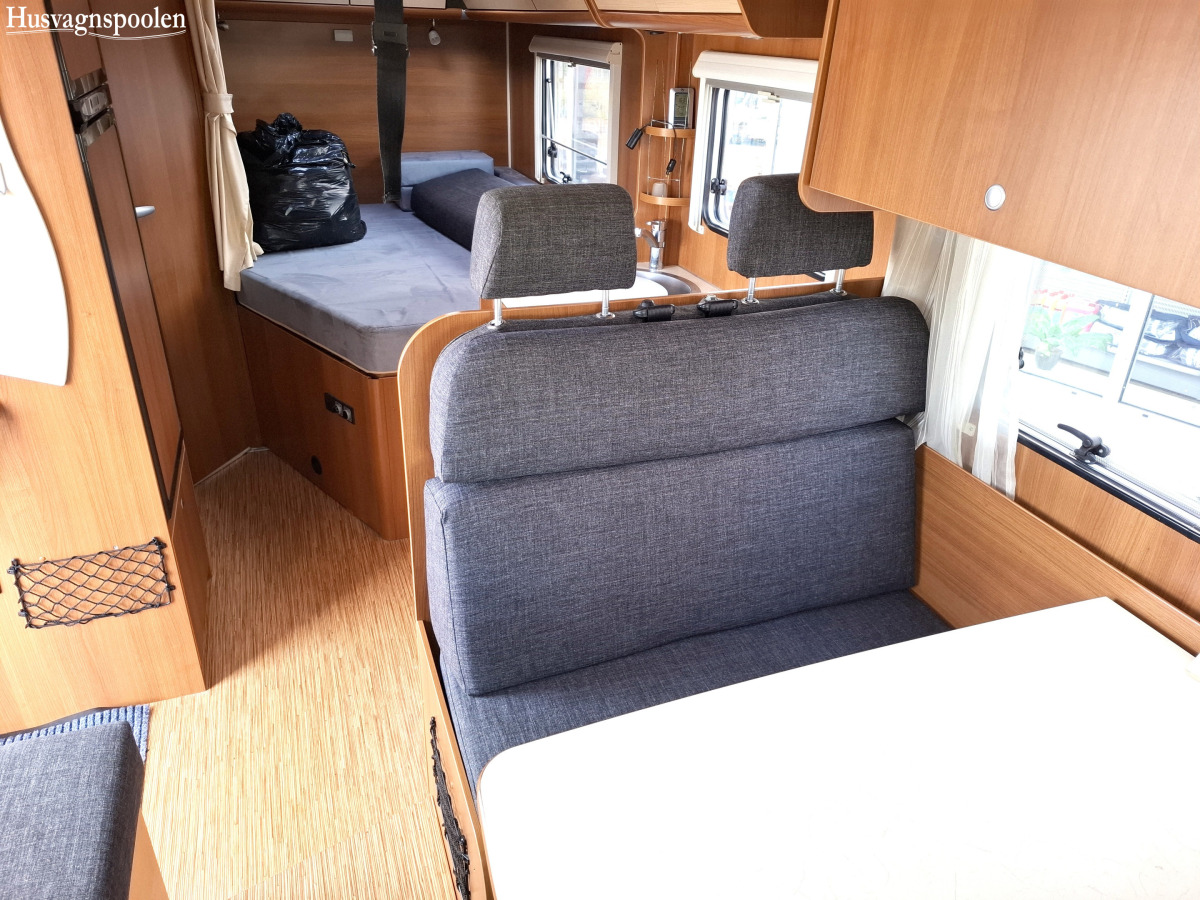 Carado T 348 Dubbelbädd, Taksäng, Cykelställ, bild 7 av 12