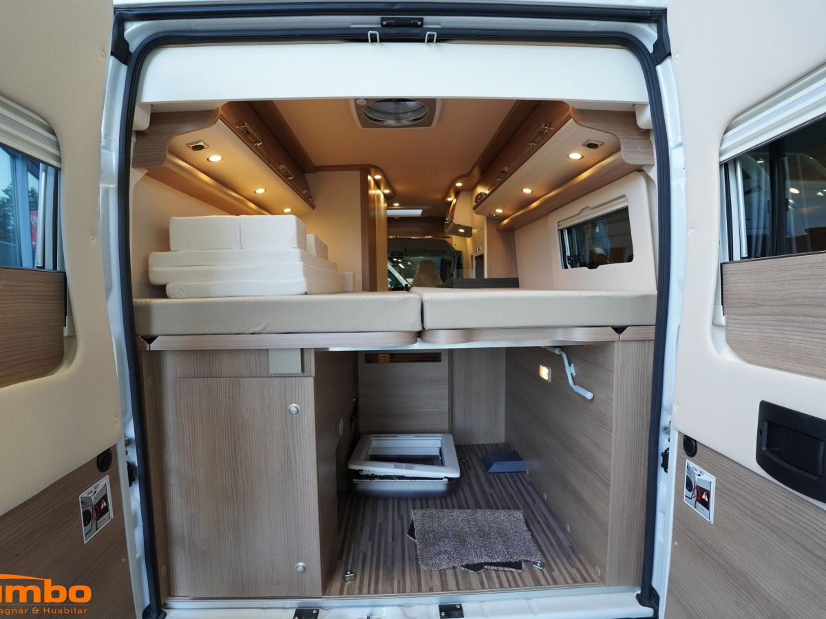 Malibu 640 LE RB first classtwo rooms Solcell Takfläkt, bild 15 av 19