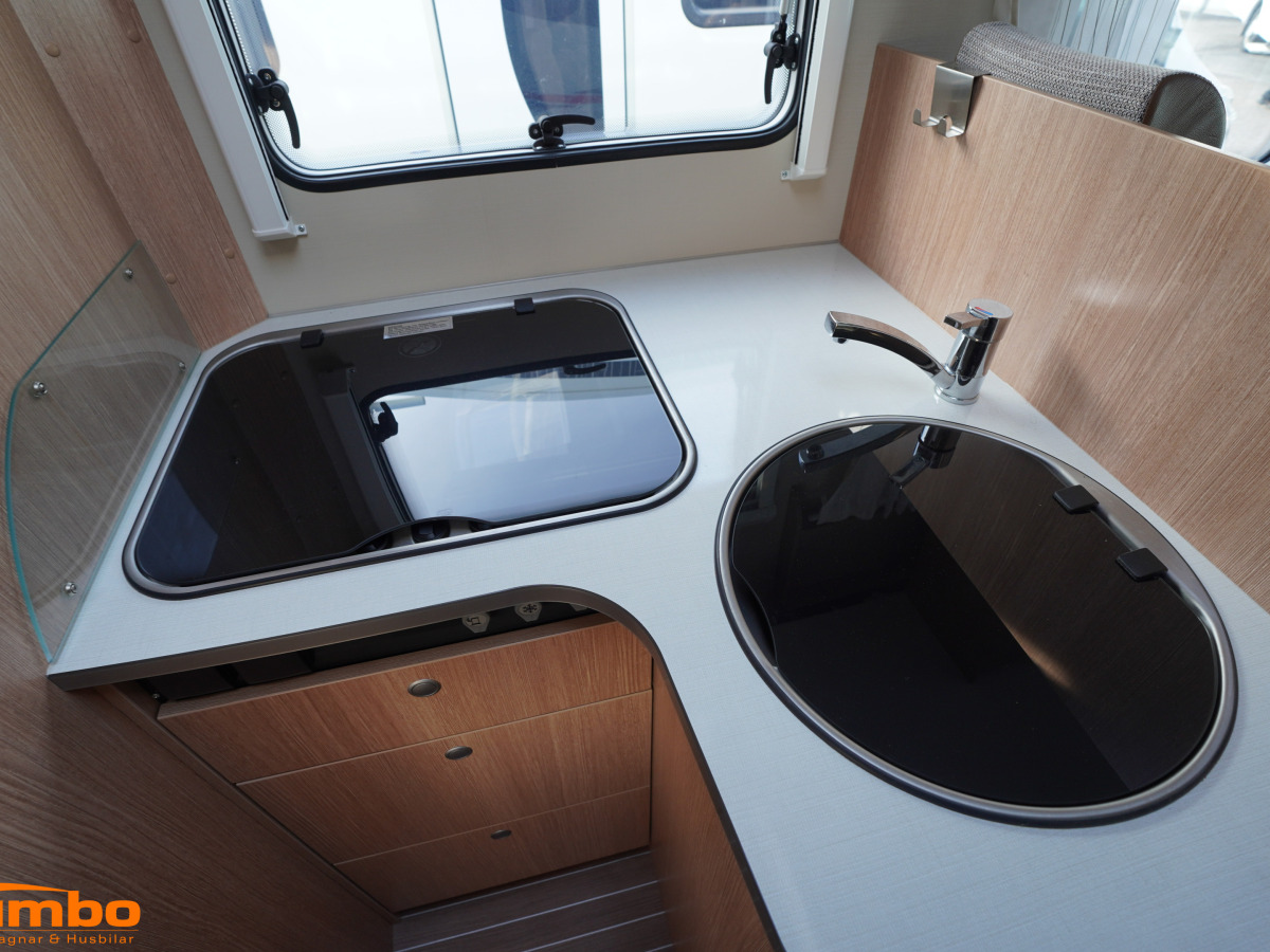 Sunlight T69 L Tumbo Edition, bild 8 av 21