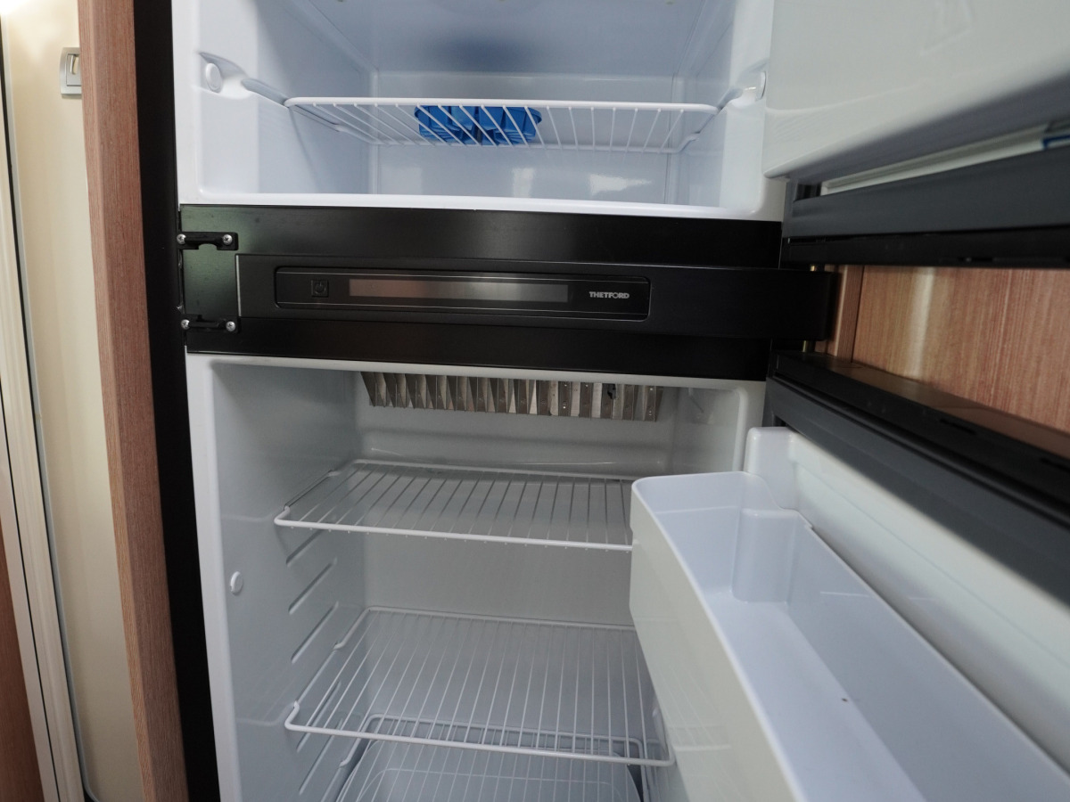 Sunlight T69 L Tumbo Edition, bild 11 av 21
