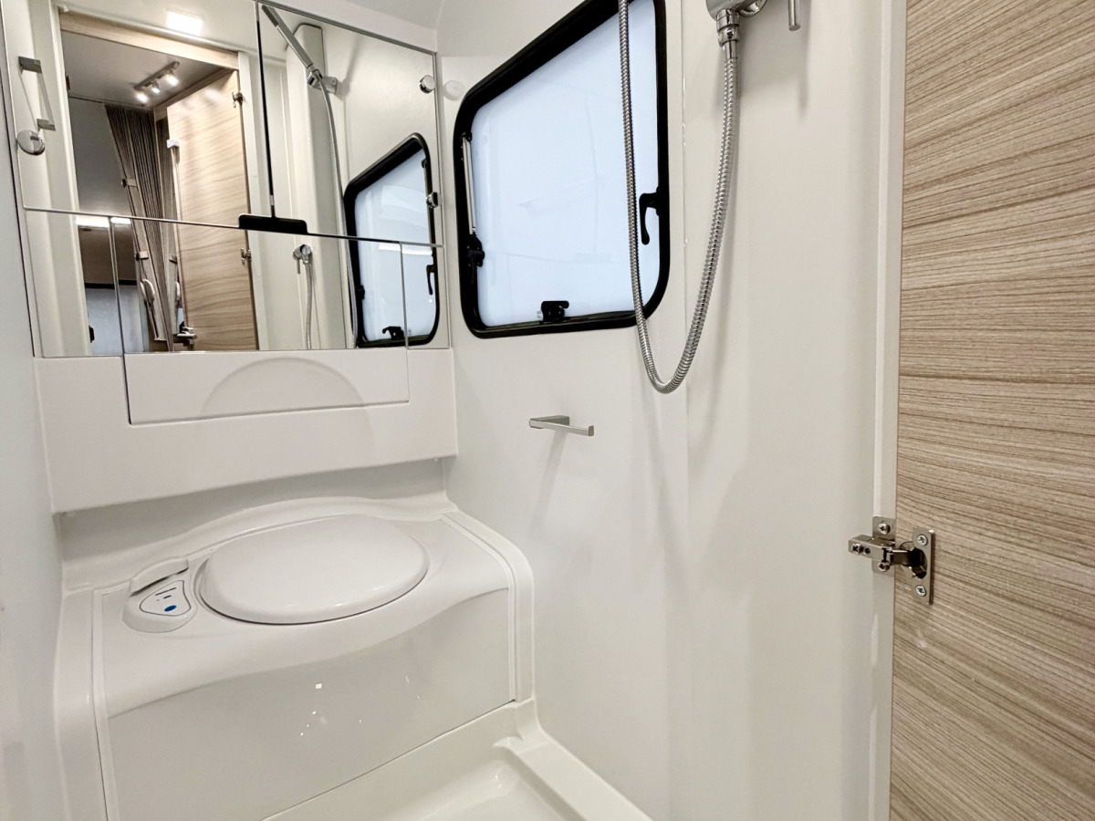 Adria ALTEA 472 PU, bild 11 av 12