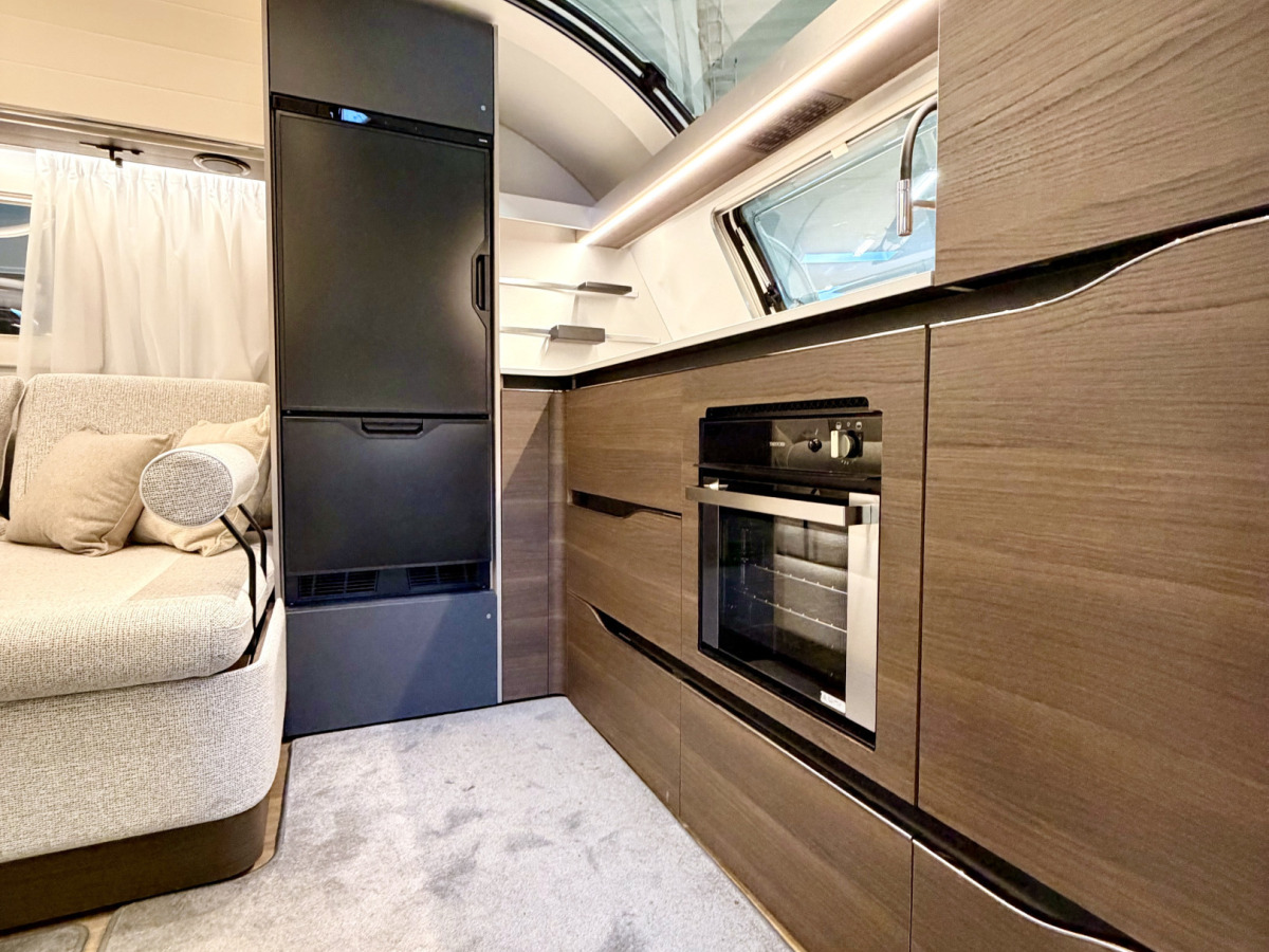 Adria ALPINA 663 HT, bild 6 av 16