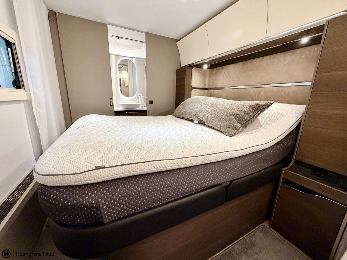Adria ALPINA 663 HT, bild 10 av 16