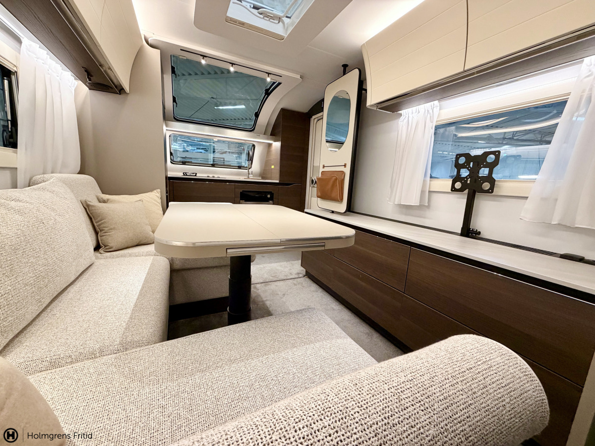 Adria ALPINA 663 HT, bild 13 av 16