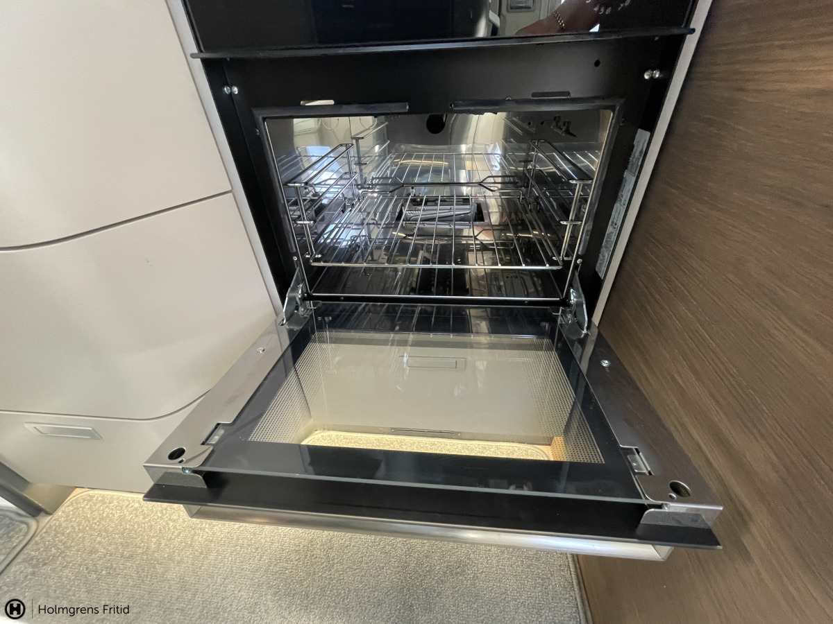 Adria MATRIX MB 670SL MERCEDES CHASSI 4ST PASS. UGN, bild 14 av 31