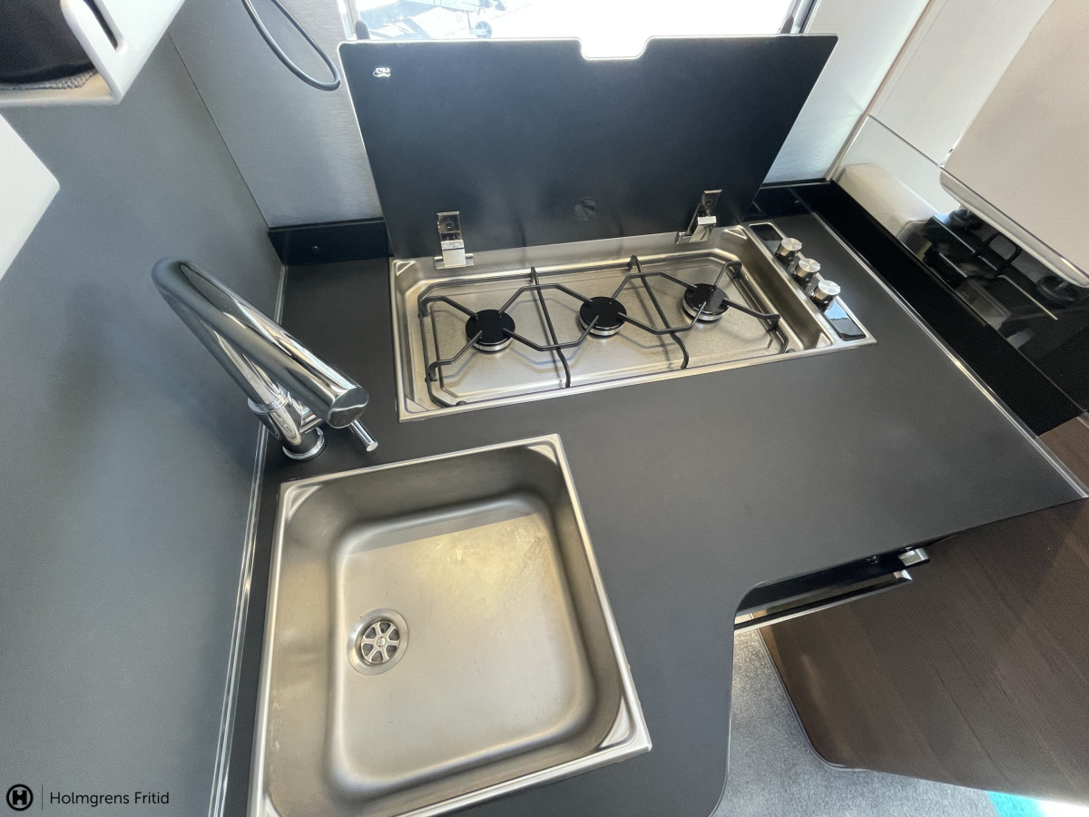 Adria MATRIX MB 670SL MERCEDES CHASSI 4ST PASS. UGN, bild 15 av 31