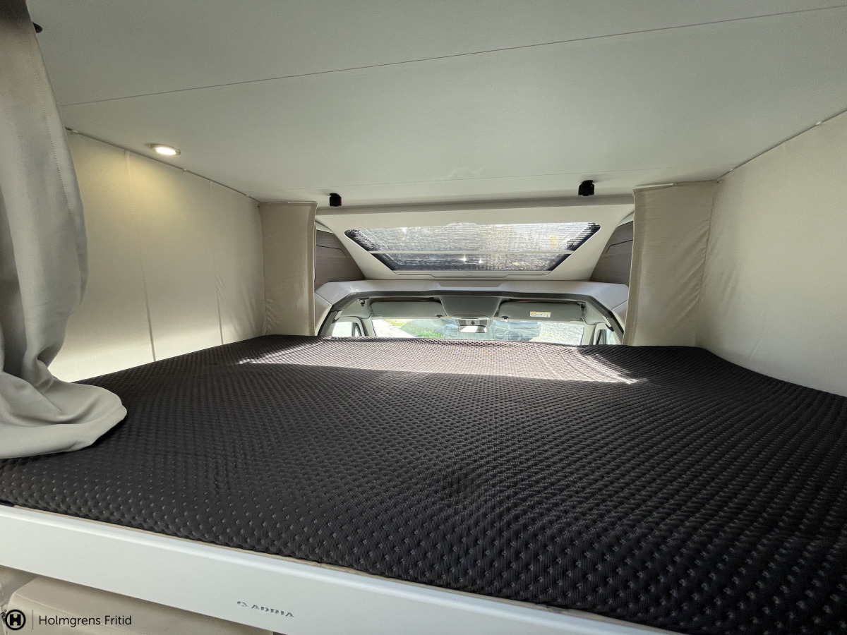 Adria MATRIX MB 670SL MERCEDES CHASSI 4ST PASS. UGN, bild 23 av 31