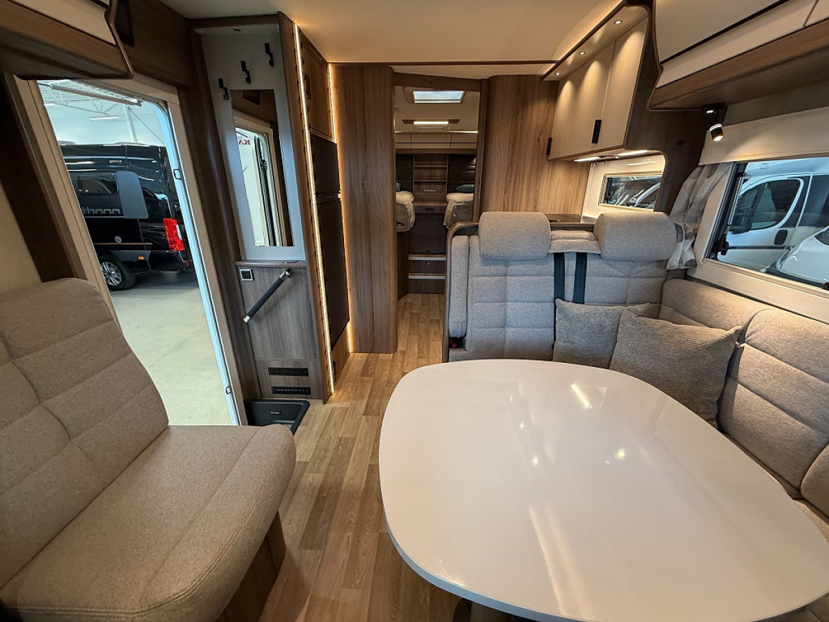 Kabe Travel Master Royal X 780 LGB *Solcell*Långbäddar*, bild 8 av 22