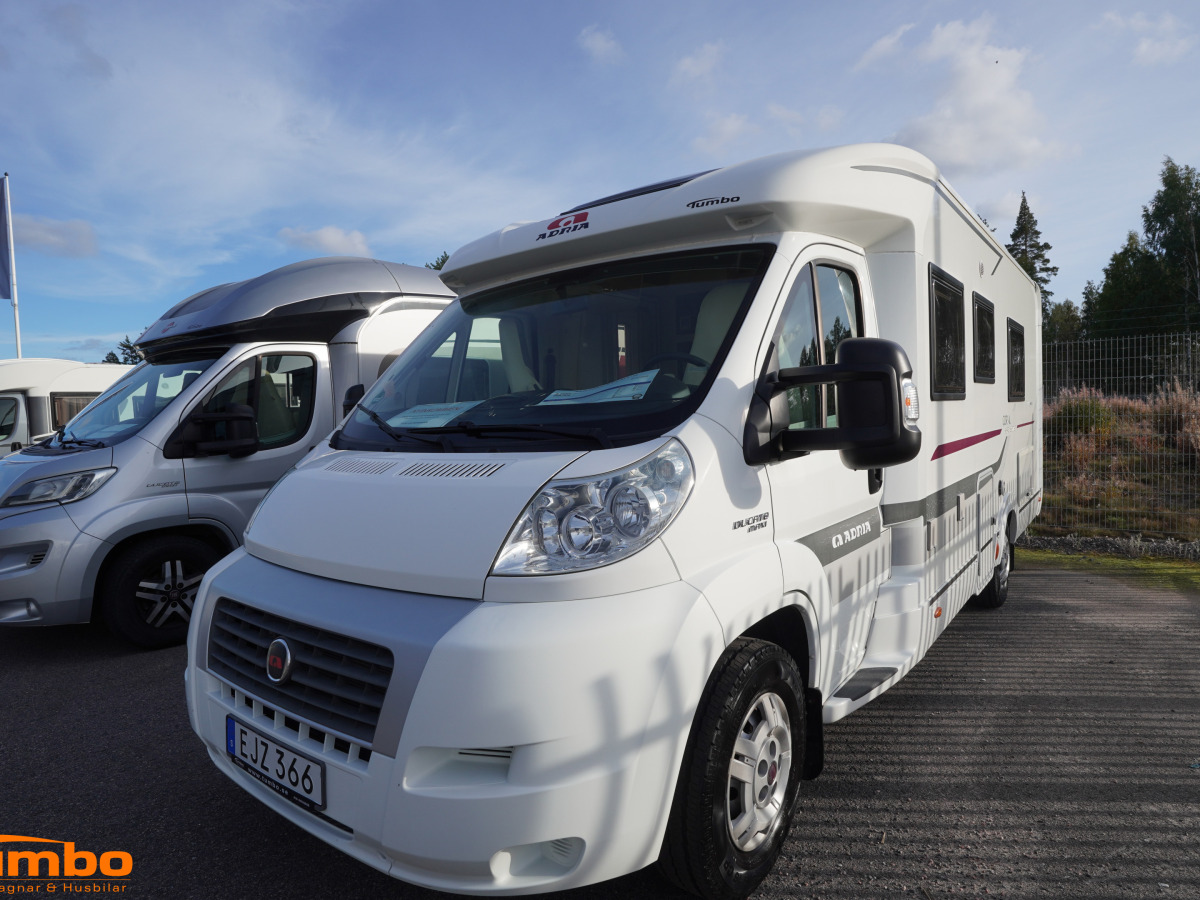 Adria CORAL S 670 SLT, bild 16 av 17