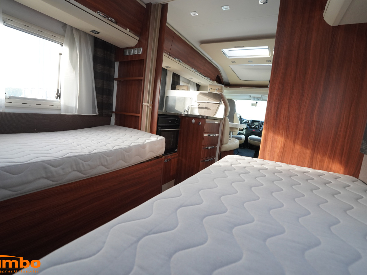 Adria CORAL S 670 SLT, bild 11 av 17
