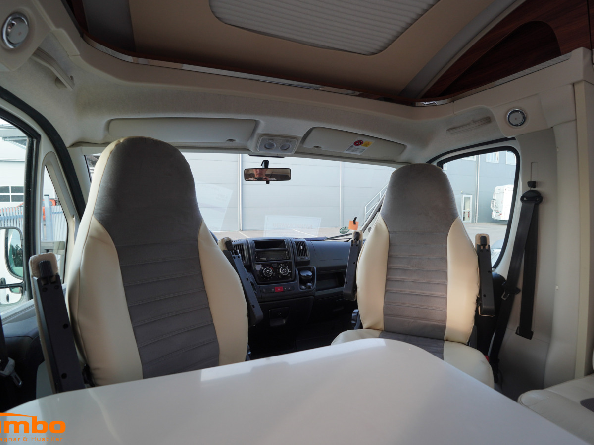 Adria CORAL S 670 SLT, bild 3 av 17