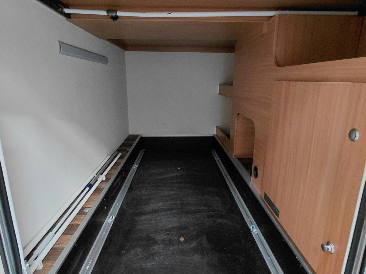 Knaus Sky Wave 700 MEG, bild 3 av 10