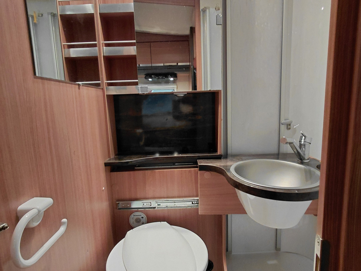 Knaus Sky Wave 700 MEG, bild 9 av 10
