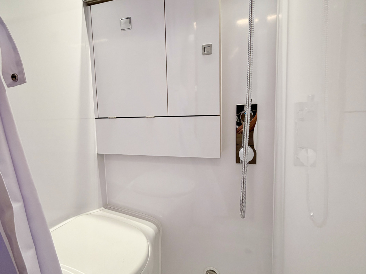 KABE Affinity Three, bild 13 av 15